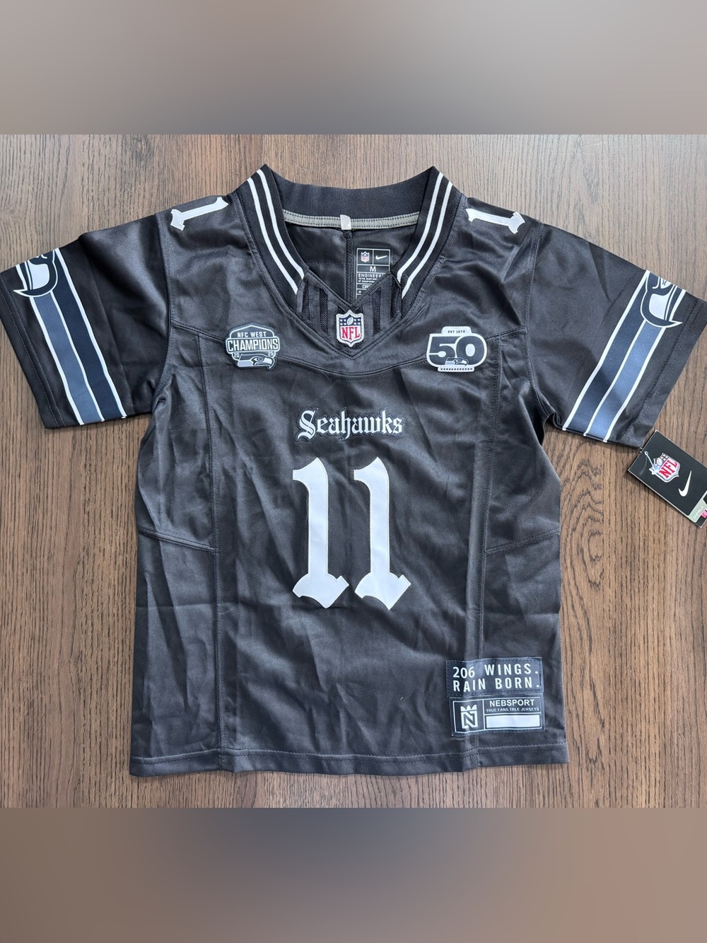 NWT Kids Medium (8/10) Smith- NJigba Seahawks Black Football Jersey - Number 11